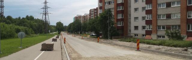 В Нарве на два дня изменят движение автобусов из-за ремонта на перекрёстке Раху-Пяхклимяэ