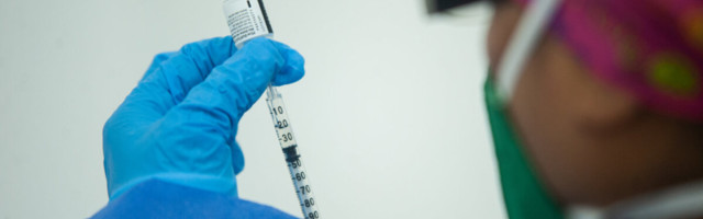 Miks jagatakse koroonavaktsineerimise kohta infot voldikutena ja paberlehtedel postkasti?