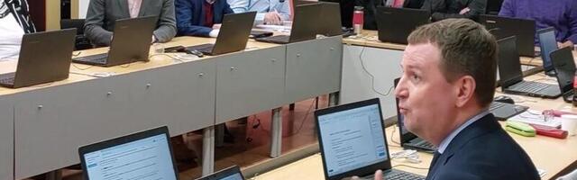 VIDEO ⟩ Eduard Odinets Kohtla-Järve uuele linnapeale: sa saad valituks korruptsioonikahtlusega saadikute häältega