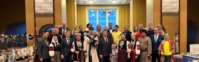 Täna avati 21. Võru maakonna jõulueelne näitus-müük Riigikogus