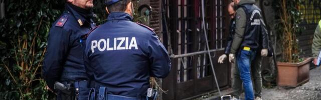 DRAMA U ŠKOLI U ITALIJI Učenik (13) nožem nasrnuo na profesorku, vršnjak sprečio tragediju