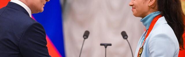 Venemaa suusatäht on FISi otsuses nördinud: Putin on minu president ja minu riigil on alati õigus