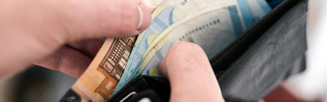 Uue maksuvaba tulu summa mõju detsembri töötasule. Kuidas mõjutab väljamakse kuupäev kättesaadava töötasu suurust?