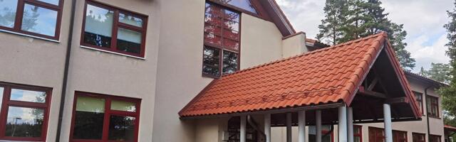 Kol­ga koo­li di­rek­to­ri KT on ME­LI­KA KIN­DEL