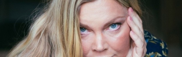 Raamatuarvustus. Mudlum haarab õlekõrrest. “Mitte ainult minu tädi Ellen”