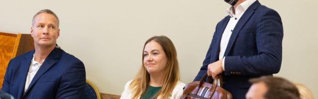 Ida-Viru keskerakondlased taunivad Repinski korraldatud umbusaldusaktsiooni
