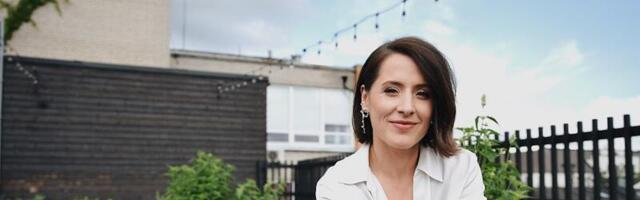 Muusik ja kogemuskoolitaja Sandra Sillamaa: „Lastel peab olema ka igav, siis nad hakkavad loovalt mõtlema.“