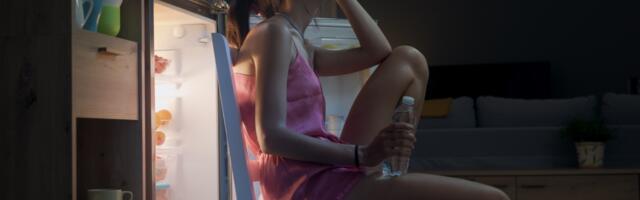 Zašto smo uvek gladni noću - i koja je idealna hrana za užinu