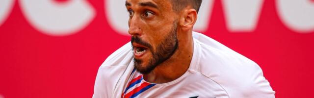 "ŽELIM NJEMU I ČITAVOJ PORODICI SMRT U NAJGORIM MUKAMA" Region bruji o jezivoj poruci koju je čuveni Bosanac dobio: Ovo je BOLESNO!