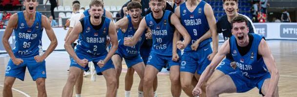 SRBIJA - SLOVENIJA: Kadeti u borbi za finale Evrobasketa