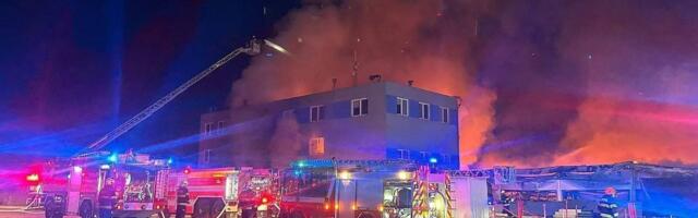 Sõda laieneb: Iraani mässulised panid Tšehhis sõjatehasele tule otsa