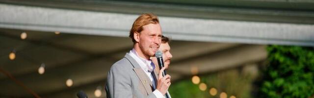 Näitleja Karl Robert Saaremäe: olen mõistnud, et kui üldse kellelegi näidata oma tõelisust, siis on see ema