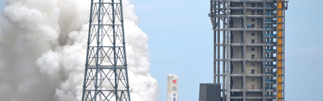 After recent tests, China appears likely to beat the United States back to the Moon