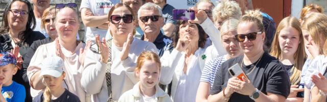 FOTOD JA VIDEO | Pidu ja pillerkaar! Kuressaare Tänavafestivali melu meelitas kokku suure rahvahulga