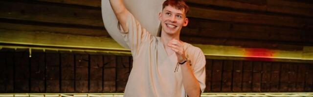 19-aastane saunameister Timofei Tihhomirov valmistub Eesti Aufgussi meistrivõistlusteks: rituaali käigus saan kehastuda ükskõik, kelleks