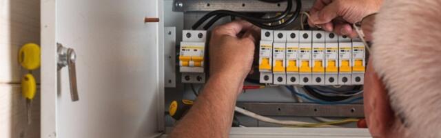 Oglasila se Elektrodistribucija: Od ranog jutra delovi Beograda bez struje