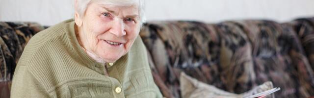 Erna, 85, seisab elu raske otsuse ees – kolimine hooldekodusse. Tema lugu puudutab vanadust, peresuhteid ja hoolivust.