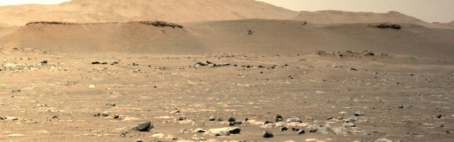 NASA näitas 3D videot Marsi helikopteri edukast lennust