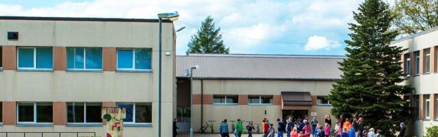 JUHTKIRI ⟩ Koolide riigistamine imet ei tee
