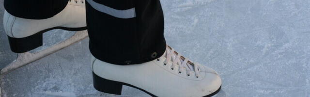 Vaatamata soojakraadidele avati Vastseliinas uisuplats