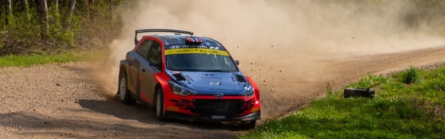 FOTOD JA VIDEO | Ott Tänak testis Lõuna-Eestis Hyundai R5 autot, Markko Märtin istus Ford WRC rooli