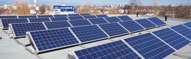 Eestlastega võistlev Leedu kontsern kasvatab päikeseenergia tootmist