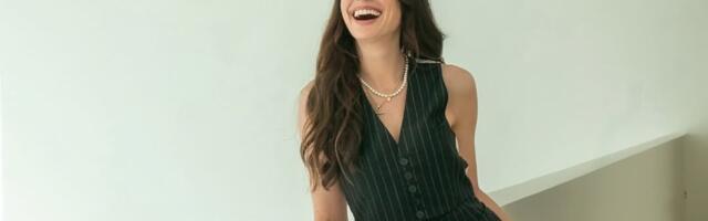 Anne Hathaway nas je podsetila koliko moćno izgledaju crveni pramenovi u kosi