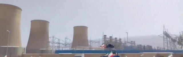 VIDEO: iraanlased kogunevad inimkilbiks elektrijaamade ümber