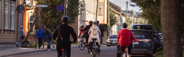 Tartu Ülikool korraldab üliõpilaste ja töötajate ülikooliga seotud liikumise võimaluste parandamiseks uuringu