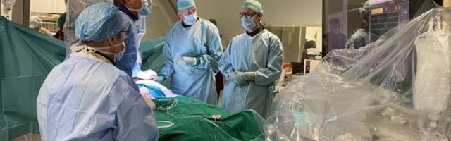 Kliinikumi arstid reproteesisid Eestis esmakordselt patsiendi mitraalklapi kateetrikaudselt