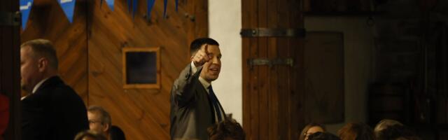 FOTOD | Käes on valimisõhtu! Vaata, kuidas tähistavad erakonnad Tallinnas kohalike valimiste tulemusi