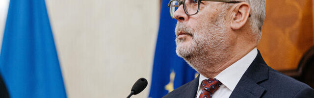 Karis kuulutas välja kolm seadust