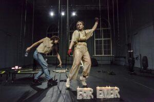 Nooruslik jõud ja teotahe