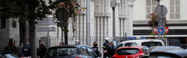 Prantsusmaal Nice’is hukkus noarünnakus vähemalt üks inimene