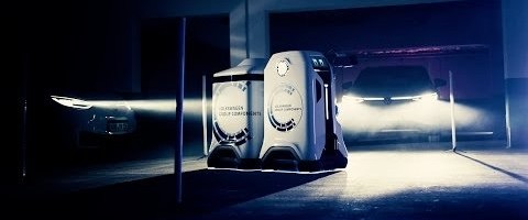 VIDEO | Volkswagen esitles iseseisvalt tegutsevat autode laadimisrobotit