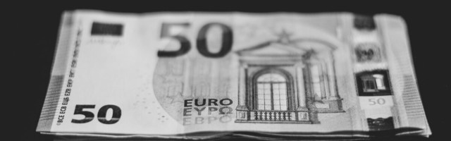 Millist palka teenib personalijuht Eestis?