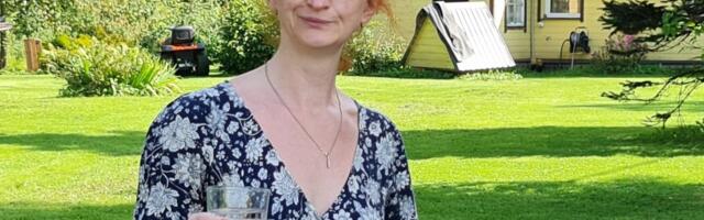 Külaelanikud katkusigade matmise hirmus: meil on nüüd nii, et lasteaiani 7 kilomeetrit, matmispaigani 250 meetrit