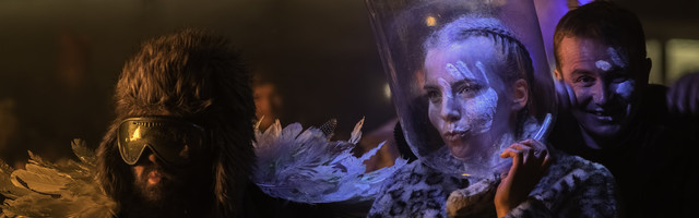 Fotolugu: tulefestivali valguses