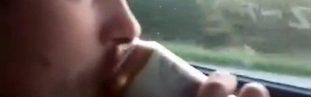 USKUMATU VAATEPILT! Kalvi-Kalle postitas video, kus rüüpab autoroolis õlut
