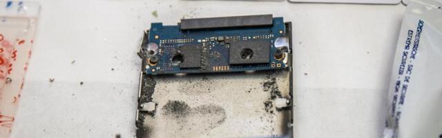 VIDEO JA FOTOD | Akutrell, näpitsad ja plaadipurustaja - hävisid viimaste valimiste e-hääled