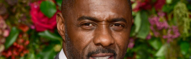 Idris Elba ei nõustu rassistlike komöödiasarjade keelamisega: usun sõnavabadusse