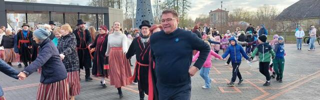 Tõrvas tähistati rahvusvahelist tantsupäeva