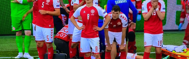KOLE: Soome-Taani mäng pandi seisma, üks mängija lamab elutult maas