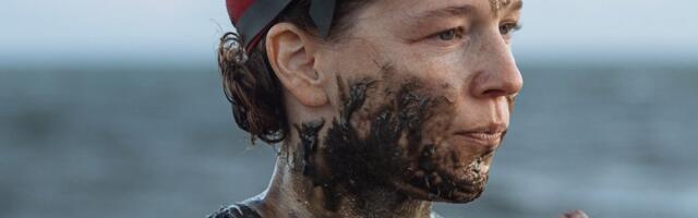 Naisest, kes pidi valima emaduse ja spordi vahel. Eestis filmitud „Rootsi torpeedo“ jõuab kinodesse