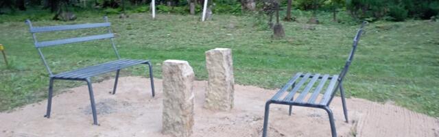 Järva vallas asuval kalmistub toimub mälestuskoha ja uue infotahvli sisseõnnistamine