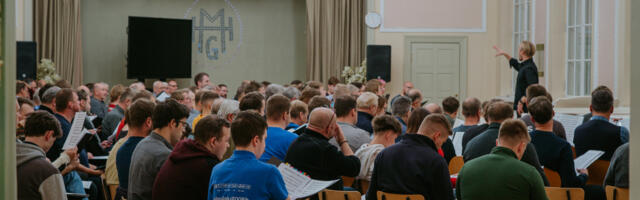 ÜHED LAULUD VEEL: Tartus jõuab lavale kontsert-lavastus "Mehed ei nuta"