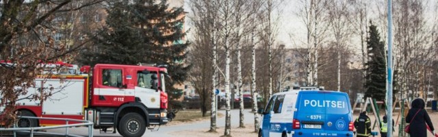 JÄÄ EI KANNA | Lapsed kipuvad õrnale jääle, päästeamet on siiani ennetavalt reageerida jõudnud