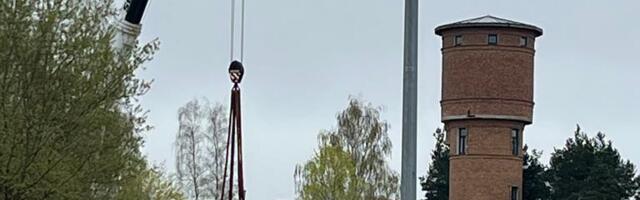 PILDID: Võrus laaditi liitlaste tehnikat rongilt maha