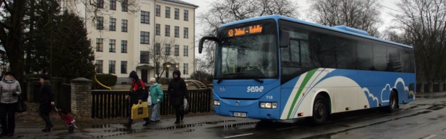 Ajutised bussiliinid aitavad sõitjaid hajutada