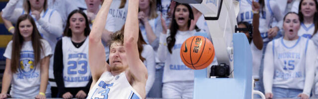 Veesaar hiilgas pealtpanekutega ja aitas North Carolina võiduni